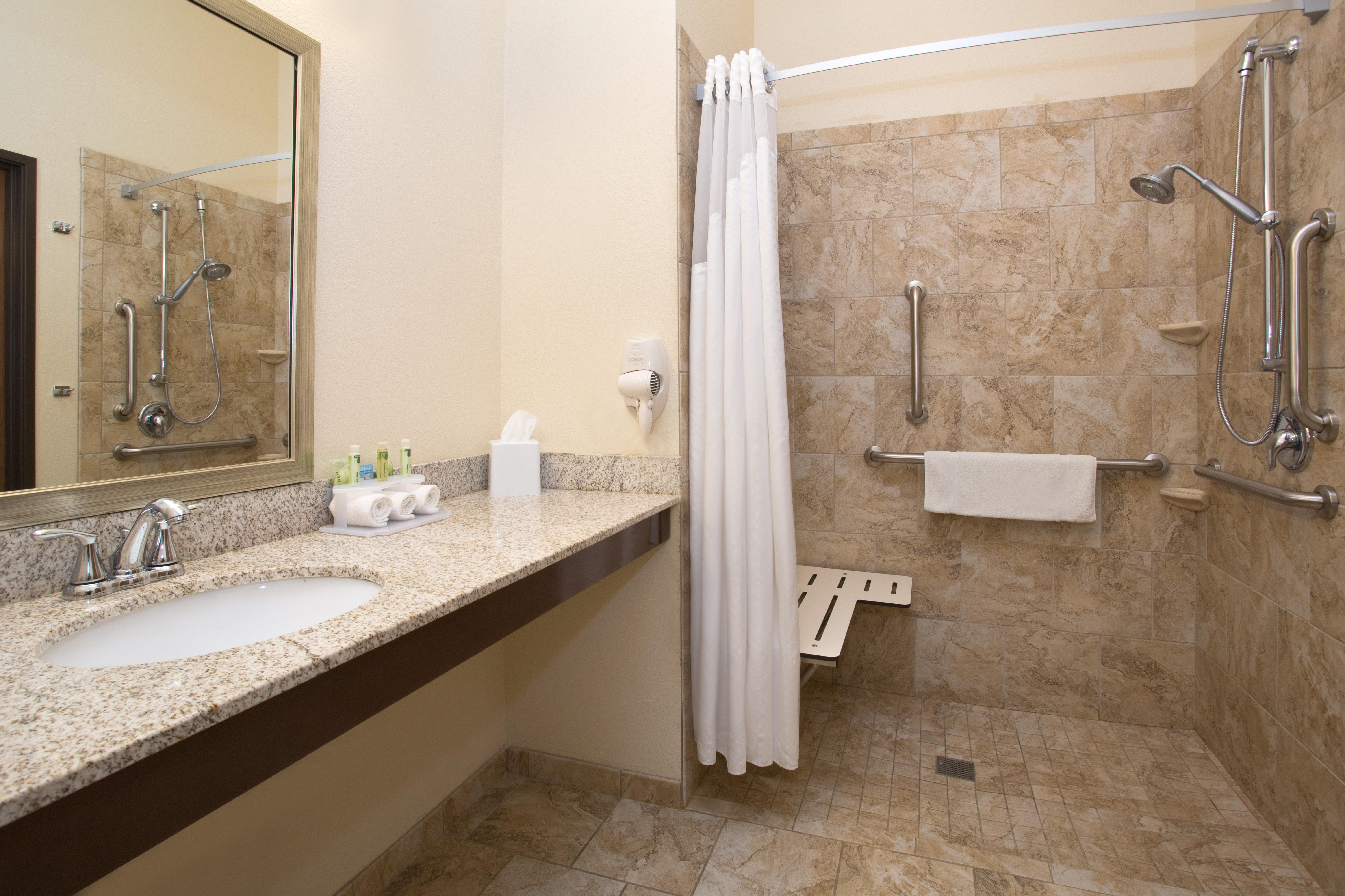 Holiday Inn Express & Suites Glendive By Ihg Екстериор снимка