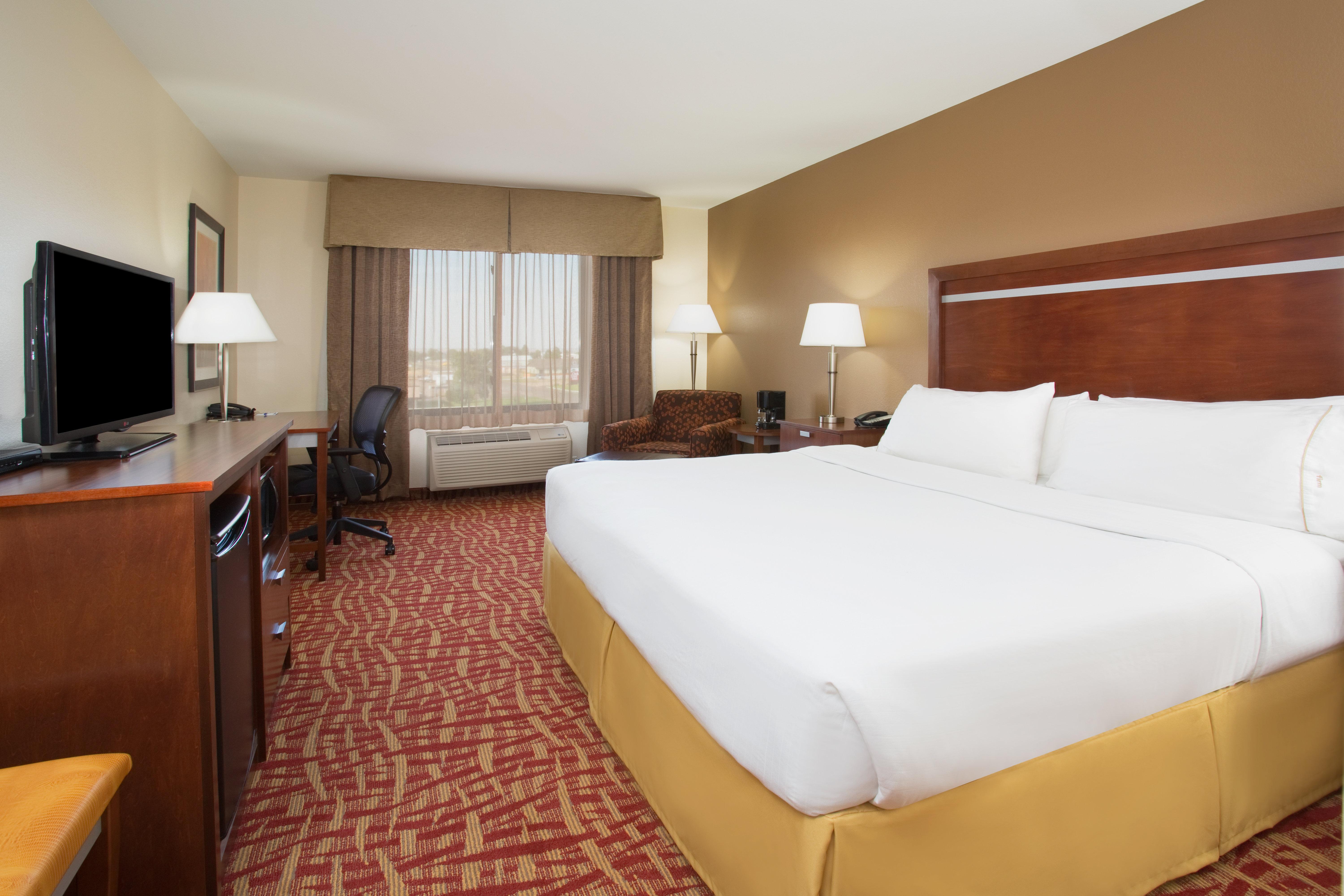 Holiday Inn Express & Suites Glendive By Ihg Екстериор снимка
